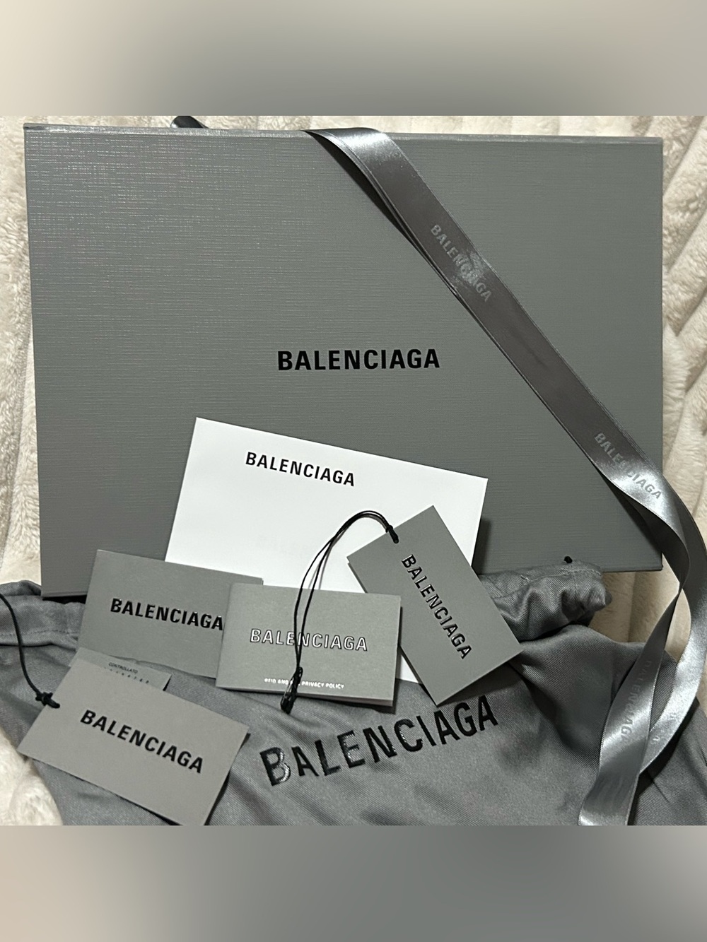 Authentic Balenciaga Bright Fuchsia (Azalee) Le City Pouch on Strap - Picture 9 of 10